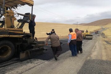 هفت کیلومتر راه روستایی در مهاباد بهسازی شد