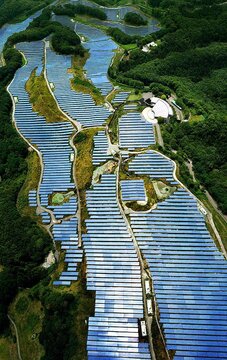 فوکوشیما به قطب انرژی‌های تجدیدپذیر ژاپن تبدیل می‌شود