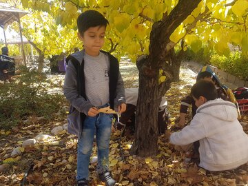 مهارت آموزی و آموزش کودکان شاهرودی در طبیعت