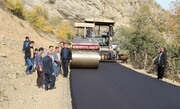 بهسازی و آسفالت ۲۳ کیلومتر راه روستایی در شاهین‌دژ 