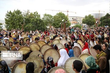 گلبانگ وحدت در کردستان