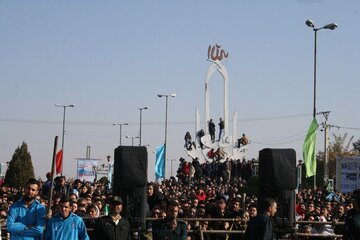 همایش ترکیبی دوچرخه‌سواری و پیاده‌روی در میاندوآب برگزار شد