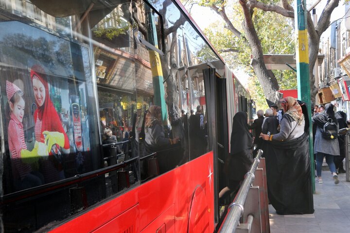 اتوبوسرانی قزوین روزانه ۱۲۰ هزار مسافر را جا به جا می‌کند