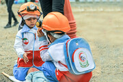 کودکان قشم با آموزش‌های امدادی و فعالیت بشردوستانه هلال احمر آشنا می شوند
