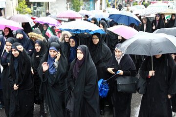 راهپیمایی نوشهر