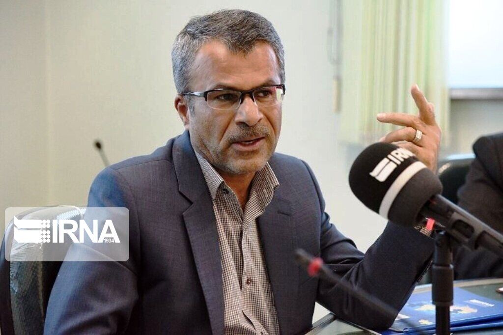 معاون سیاسی استانداری: روال عرضه بنزین در شیراز عادی می‌شود