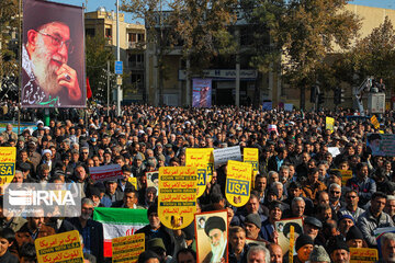 Iranian People Rally in Support of Gov't, Condemnation of Riots