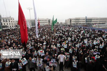 Iranian People Rally in Support of Gov't, Condemnation of Riots