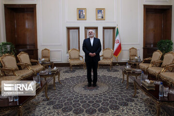 Zarif's meeting with foreign diplomats in Tehran