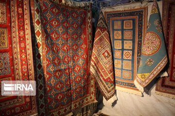 Regional Handicrafts Expo in Iran's Semnan