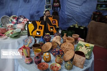 Regional Handicrafts Expo in Iran's Semnan