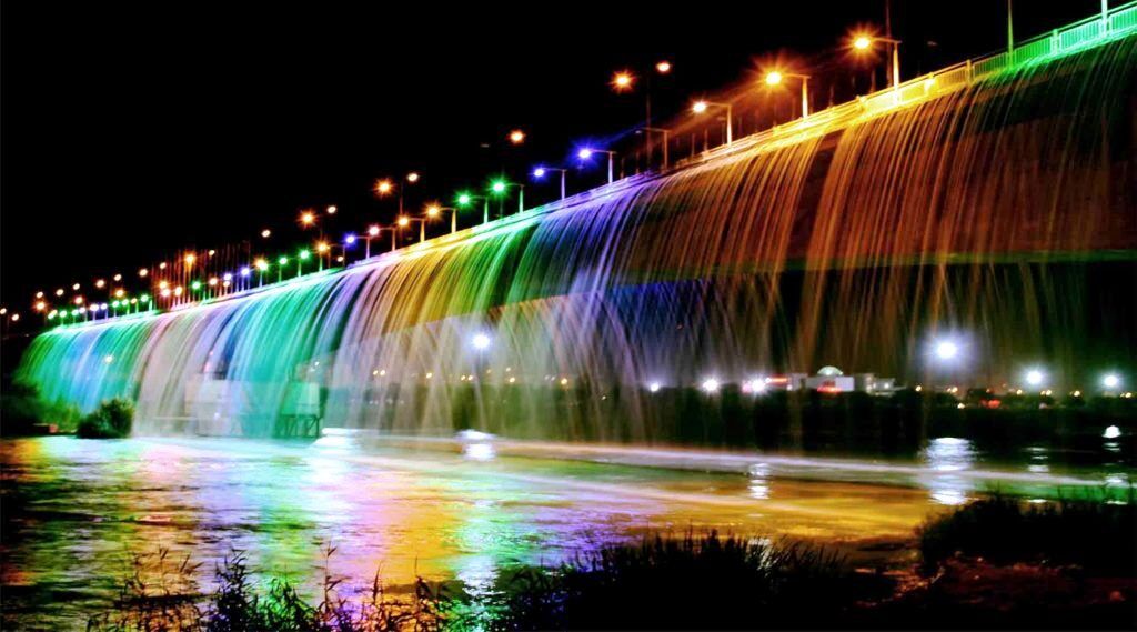 Ahvaz artificial waterfall, highest in Middle East