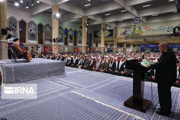 Supreme Leader meets Basij forces in Tehran