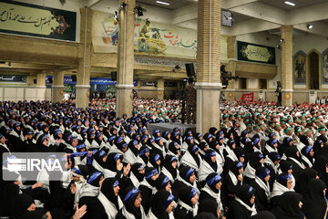 Supreme Leader meets Basij forces in Tehran