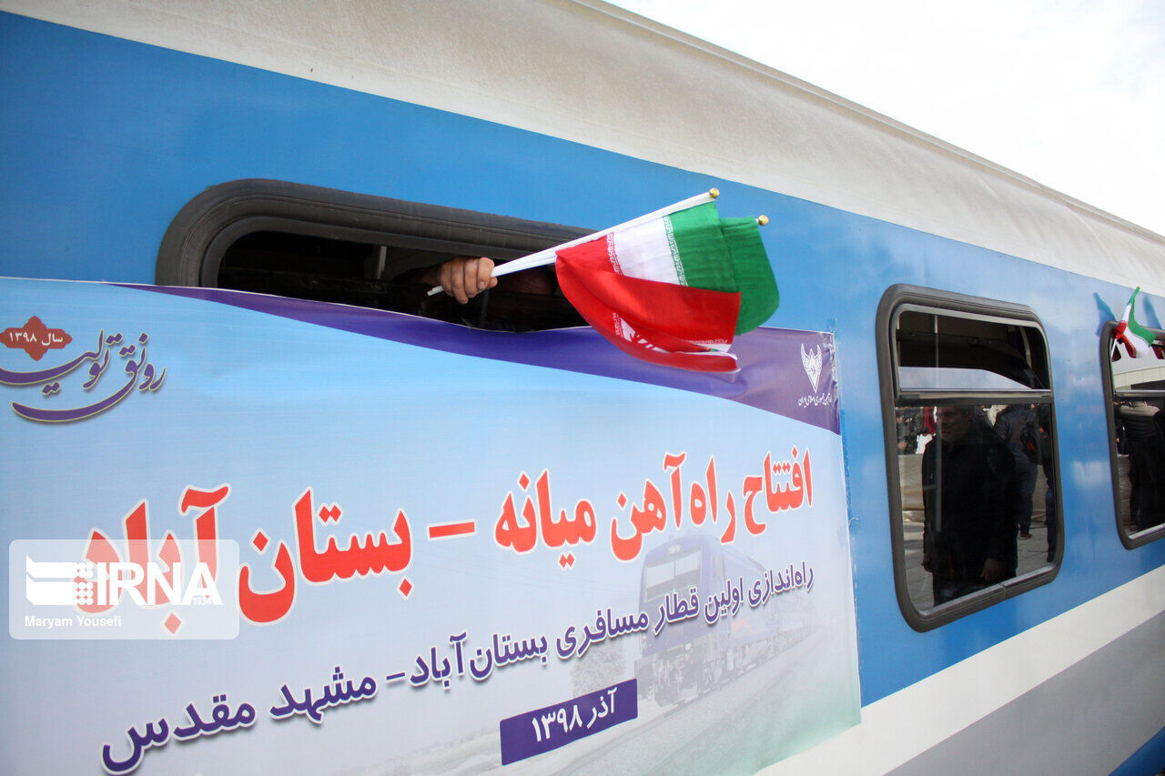 President Rouhani inaugurates new railway link in northwestern Iran