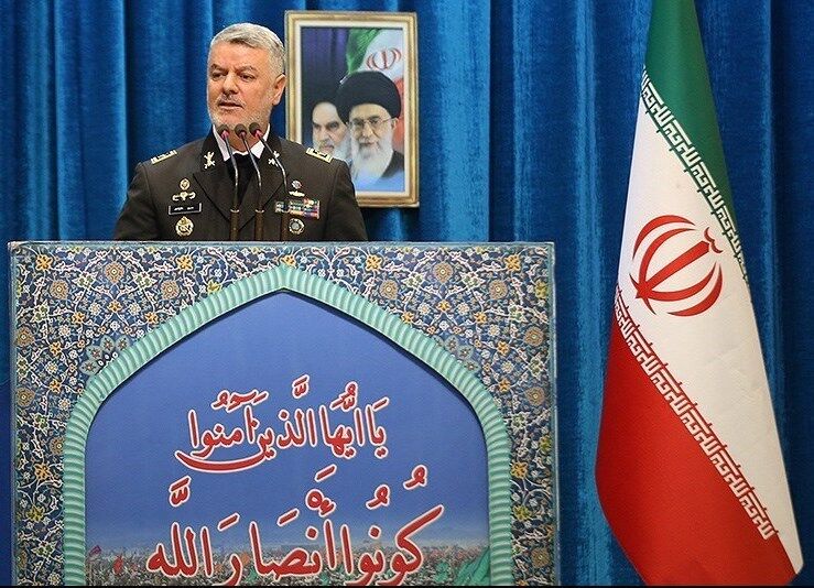 ایران جنوری میں ملکی ساختہ بحری جنگی جہاز «دنا» کی رونمائی کرے گا ایران جنوری میں ملکی ساختہ بحری جنگی جہاز «دنا» کی رونمائی کرے گا