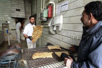قیمت نان در آزادپزی های قزوین افزایش یافت