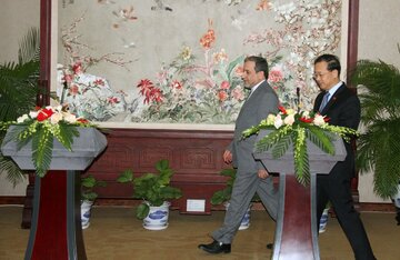 Araghchi visit to China