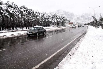 بارش برف شمال آذربایجان‌غربی را فرا گرفت