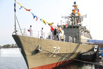 Alborz destroyer, two vessels join Iran Navy fleet