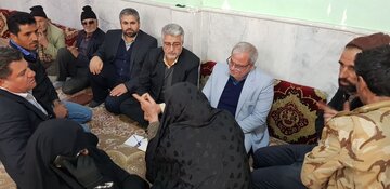 برپایی میزخدمت در روستای فرومد میامی