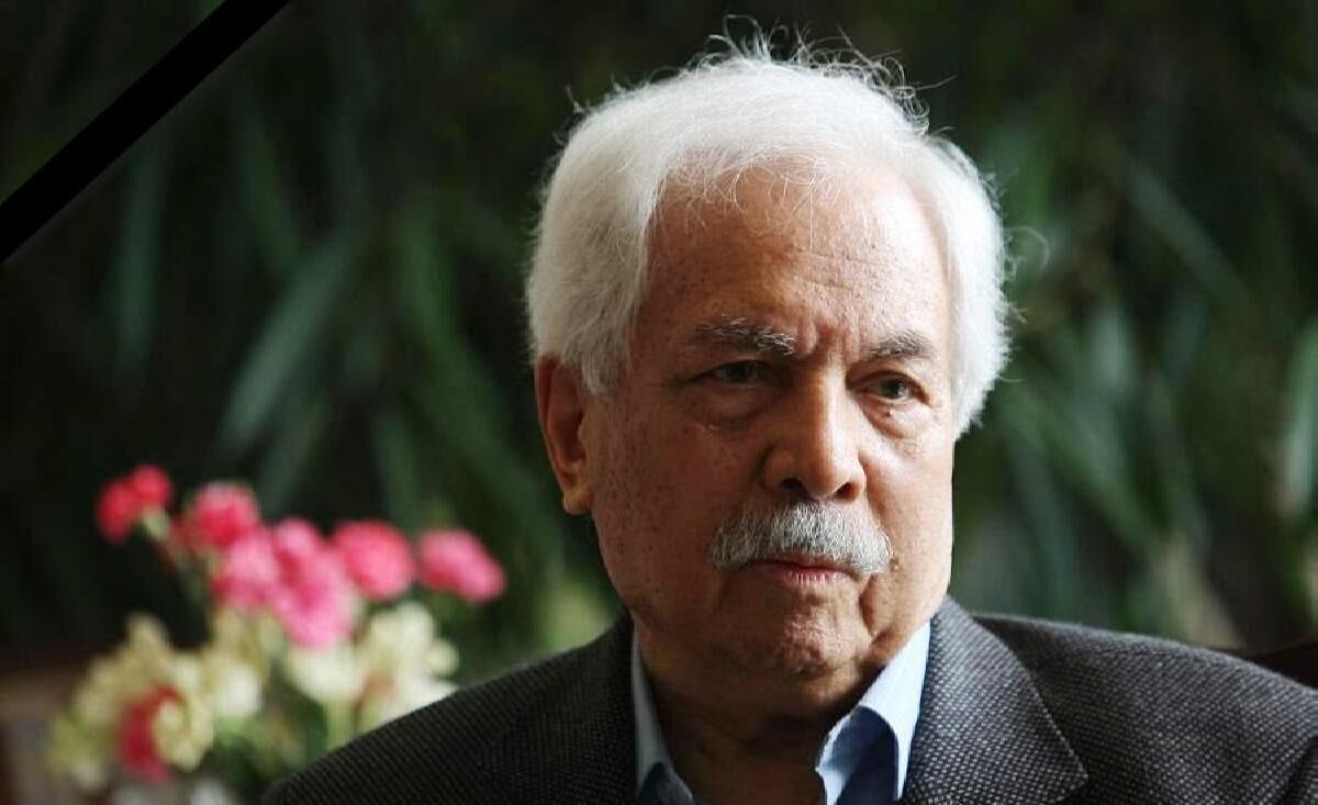 دکتر معتمدنژاد معلم، مولف و موسس بود