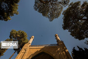 Menar Jonban, Isfahan's historical shaky minaret