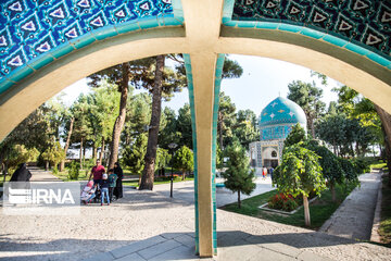 Kamal-Ol-Molk Mausoleum