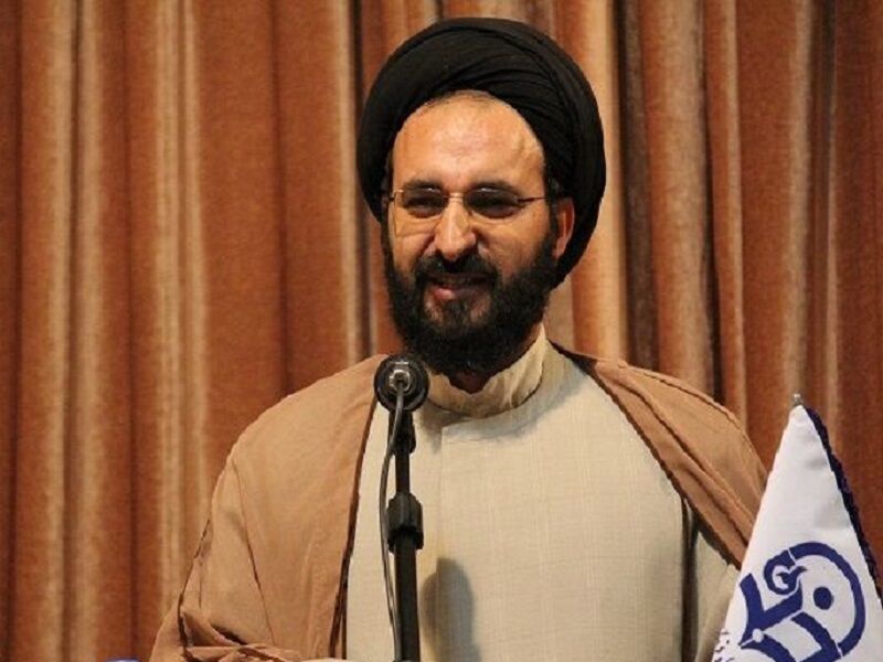 باید به دانشجویان فرصت بیان اندیشههایشان را داد باید به دانشجویان فرصت بیان اندیشههایشان را داد