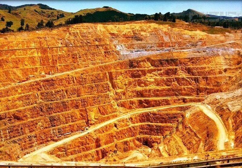 Iran opens development of largest goldmine - IRNA English