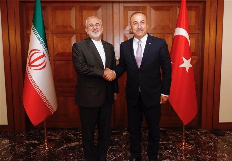 Iran, Turkey discuss regional, int'l topics