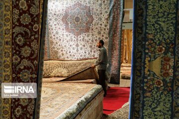 Iran's Isfahan handwoven Carpet Expo