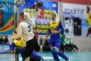  دیدار تیم‌های هندبال بانوان کازرون و فولاد مبارکه اصفهان به تعویق افتاد