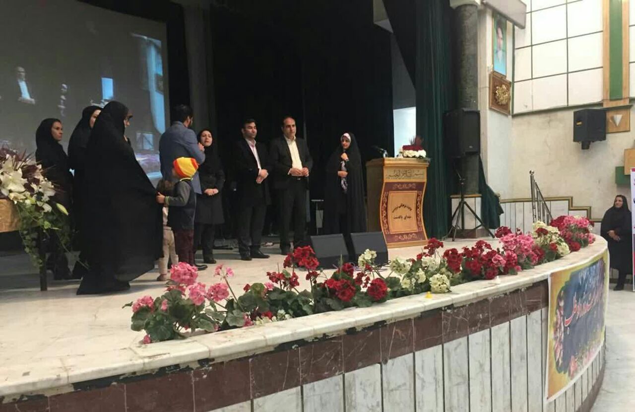 ۴۷۲ بانوی سفیر سلامت در پاکدشت فعالیت میکنند ۴۷۲ بانوی سفیر سلامت در پاکدشت فعالیت میکنند