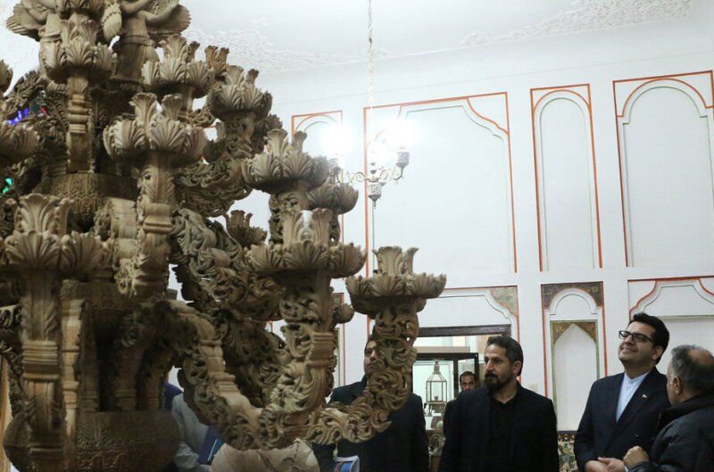 "بشیر امن اور دوستی" درخت ایرانی امن نظریے کو دنیا کو متعارف کرواتا ہے "بشیر امن اور دوستی" درخت ایرانی امن نظریے کو دنیا کو متعارف کرواتا ہے