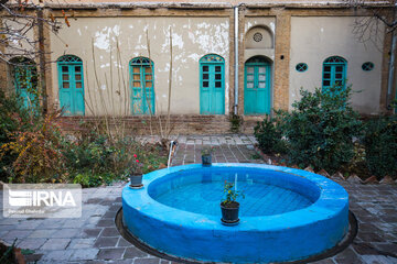 Flavor of Tehran's Qajari house on the eve of Yalda Night