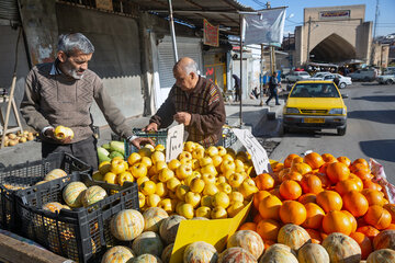 خرید شب یلدا در شهر کرمانشاه