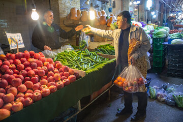 خرید شب یلدا در شهر کرمانشاه