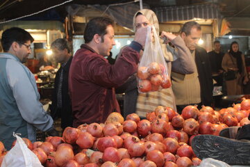 بازار شب یلدا در ایلام