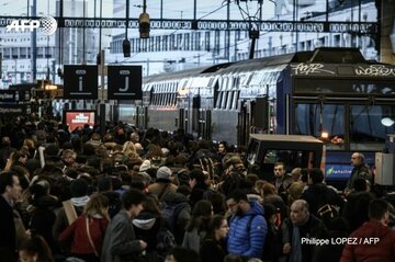 قطار اعتصاب در فرانسه توقف ندارد