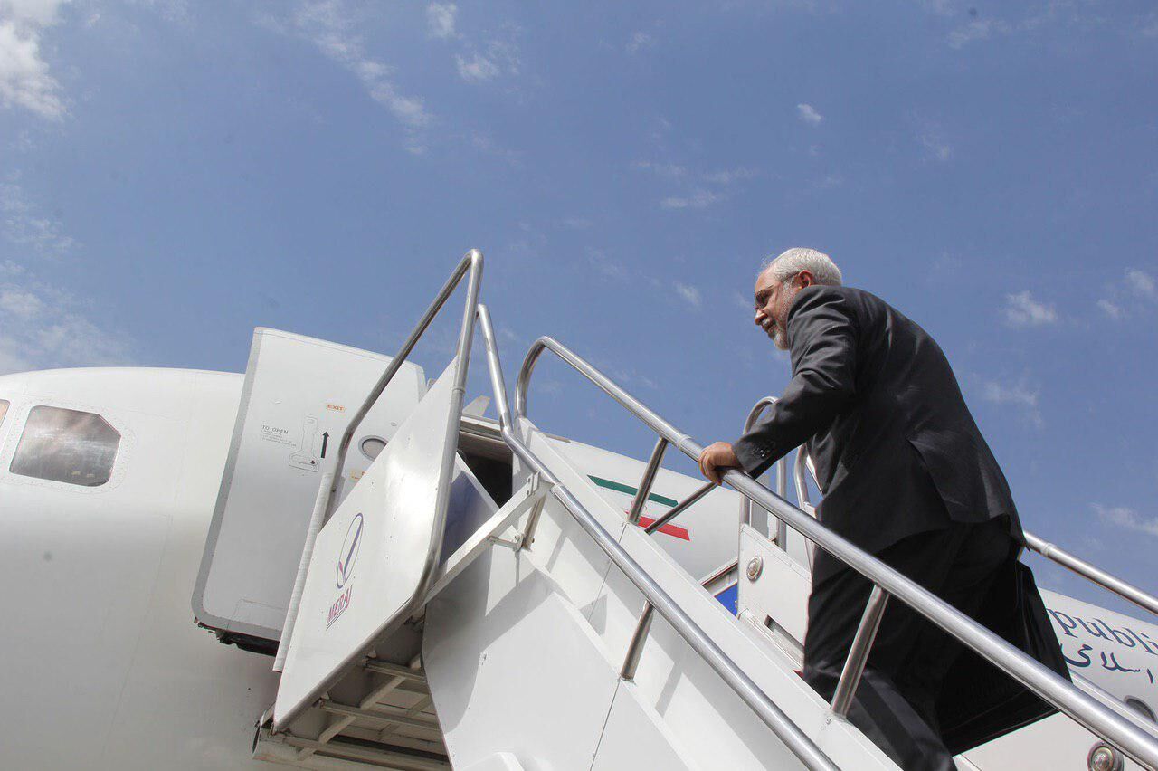FM Zarif departs Tehran for Muscat