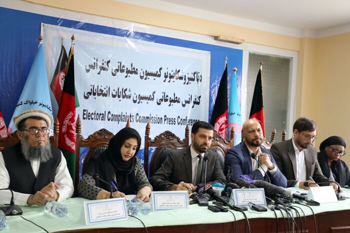 تیم‌های انتخاباتی افغانستان در انتظار رای کمیسیون شکایات