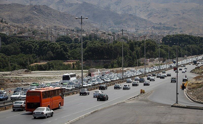آزادراه کرج - قزوین درمحدوده زیرگذر شهید صدوقی بسته می شود   
