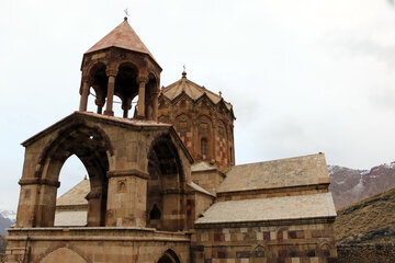 Église et monastère Saint-Stepanos en Iran