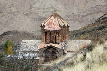 Église et monastère Saint-Stepanos en Iran