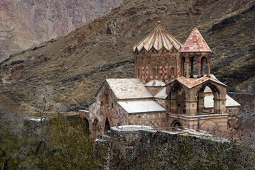 Église et monastère Saint-Stepanos en Iran