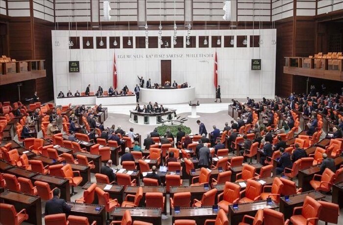 پارلمان ترکیه با اعزام نیروی نظامی به جمهوری آذربایجان موافقت کرد