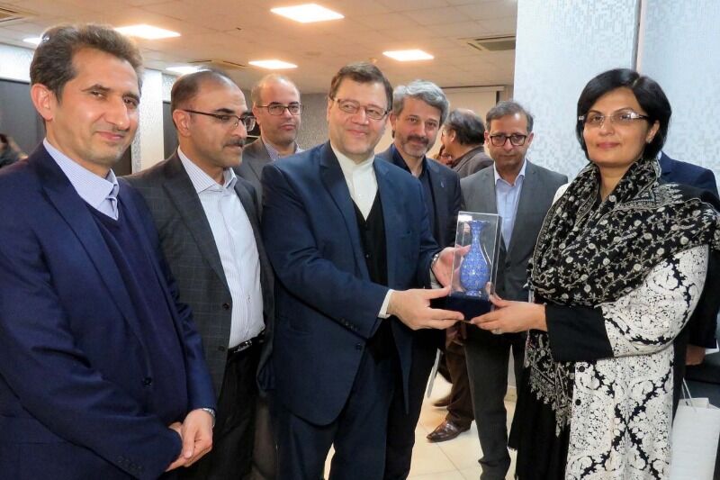 ایران و پاکستان در زمینه کاهش فقر همکاری می‌کنند