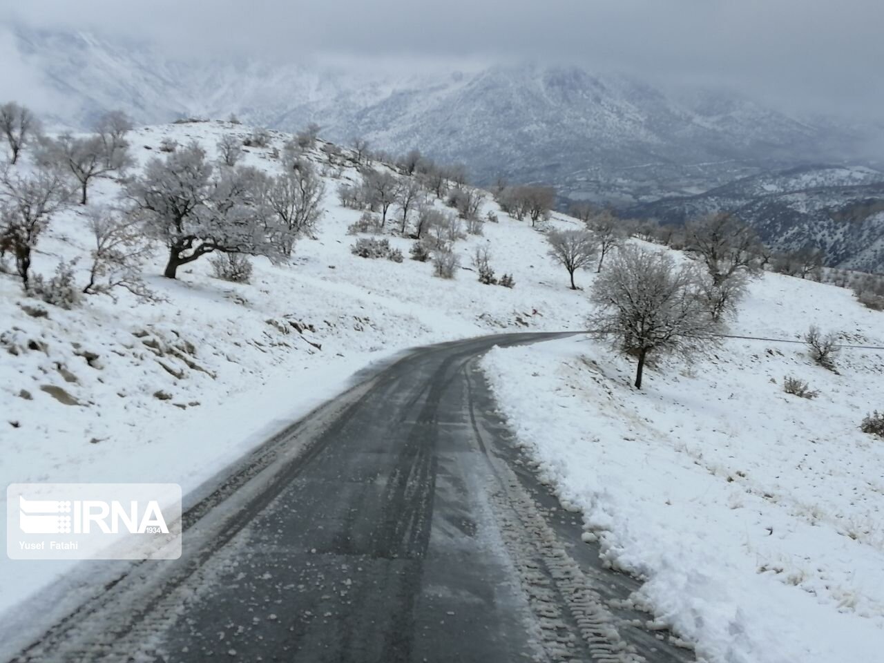 راهداری ۷۵ محور روستایی مسدود در استان کرمانشاه را بازگشایی کرد