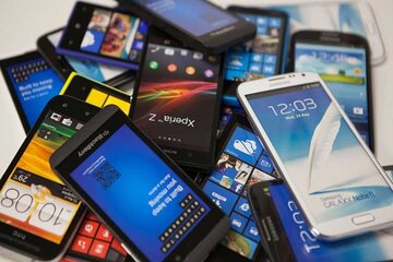 گوشی‌های تلفن همراه قاچاق به کمتر از پنج درصد رسیده است